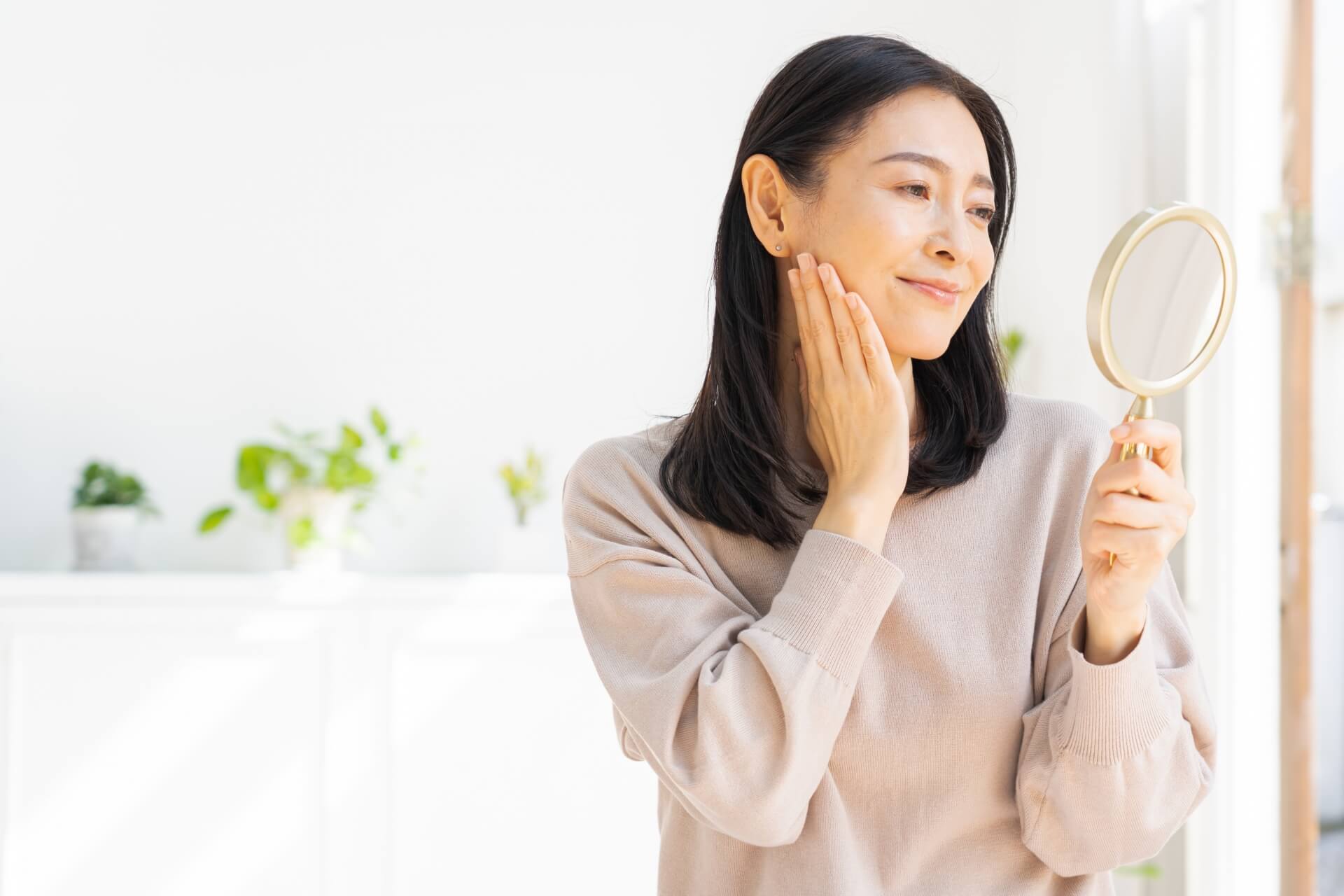 口元のたるみと深く関係している顔の筋肉とは？