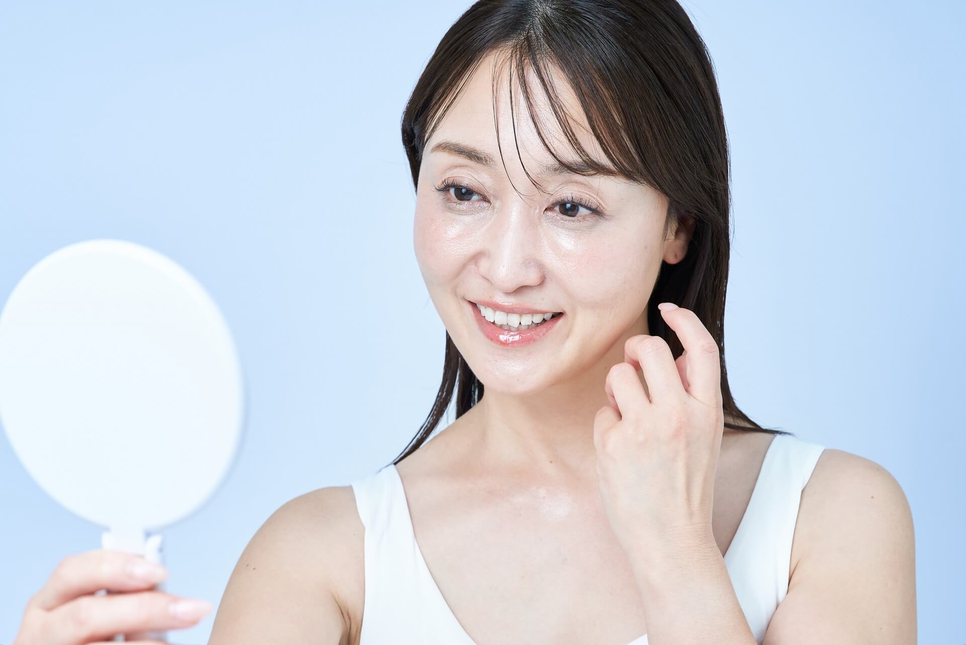 老化のサイン？口元のたるみ・ほうれい線ができる原因